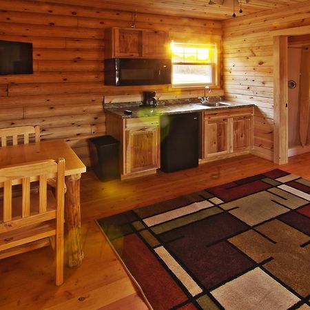 Rippling River Resort Маркетт Экстерьер фото